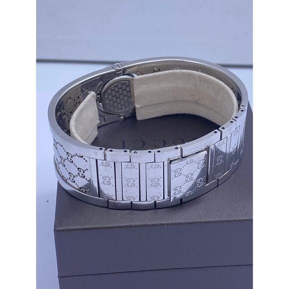 Authentic Gucci Stainless Steel GG Monogram Bangle Watch - Picture 12 of 13